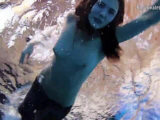 Adriana's underwater erotic encounter in the pool