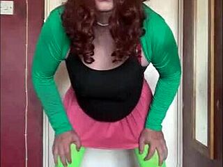 Bisexual Crossdresser Wants to Swallow Your Cock on Camera