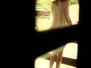 Anne Duarte is a luxury escort in Sao Paulo. Blonde and sexy, she offers premium services.