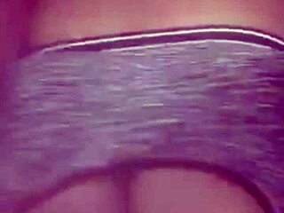 Kızlar Periscope anlarını paylaşıyor