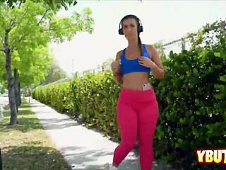 Perfect Ass Workout For Teens In Hardcore Session