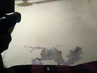 Watch this oiled amateur cum in slow motion while masturbating passionately!