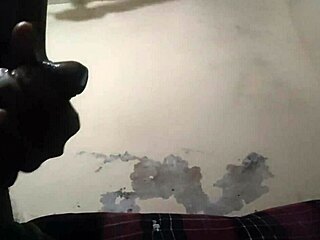 Watch this oiled amateur cum in slow motion while masturbating passionately!