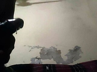 Watch this oiled amateur cum in slow motion while masturbating passionately!