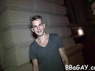 Free gay porn photos available now