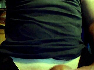 rempic tes�o gato in gay seduction