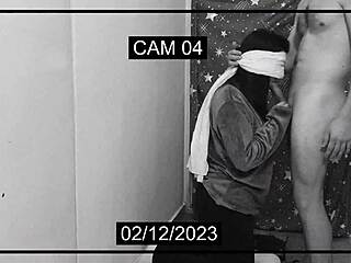 I caught my girlfriend cheating on cam with another guy