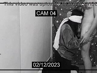 I caught my girlfriend cheating on cam with another guy