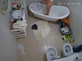 Smart shaved hairless voyeur observes amateurs