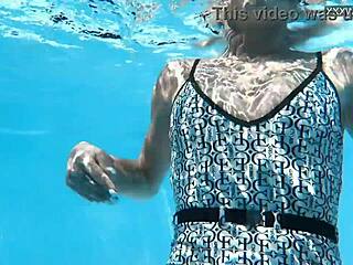 Will Zazie Skymm make you jerk off?