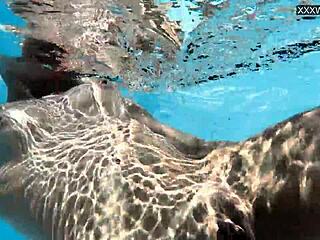 Will Zazie Skymm make you jerk off?