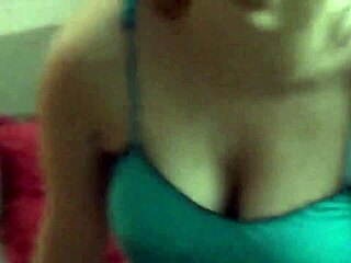 can you believe diana rius fucks the delivery guy on hidden cam?