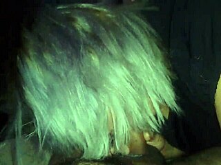 Want to see a steamy oral session?