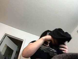 Jane judge does her laundry unaware of the giantess view