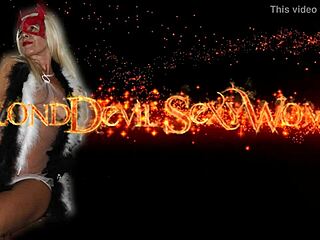 Blonde Mommy Teases Hard on Webcam Show