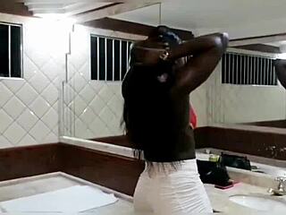 Is Samba No Pé Really All About Anal Fun?