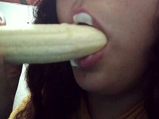 Latina Amateur Wants Cum In Her Mouth During Handjob 😋