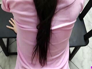 Моя горячая золовка жаждет моего твёрдого сюрприза