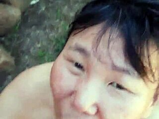 Duk pees in David's mouth outside