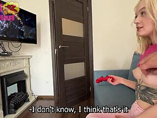 계모 누나 Mortal Kombat 이기게 도와줬더니 격렬하게 박았어