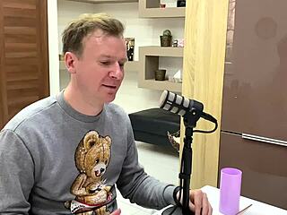 Melody Marks in unzensiertem japanischen Porno Lustcast Interview