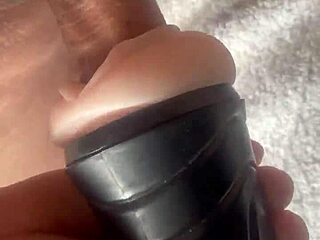 Pajaso Entertains with Fun Tricks and Toys in Hilarious Acts