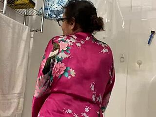 Anna Mature Latina Dancing In Robe For Big Reveal