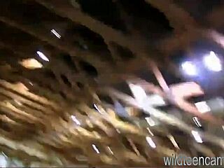 Lesbisk trekant med heta 18+ tjejer!