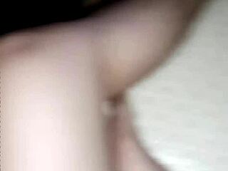 Checking out the gay sauna in vietnam.