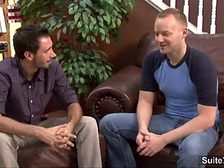 Hottie gays fucking or cumming?