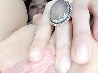 tatted queen edges to closeup clit orgasm