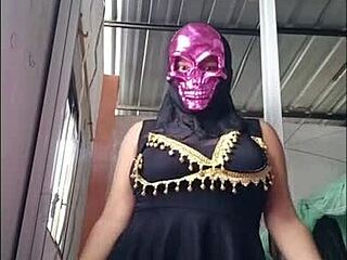 Check out the president's secretary's hot arab dance! 💃