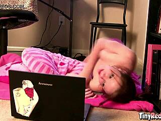 Tiny Red Babe Feels Orgasm From Pussy Licking