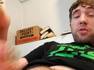 Watch new jizzman stroke his penis and shoot jizz!