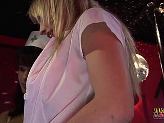 めちゃエロいナースたちが乱交で大暴れ！