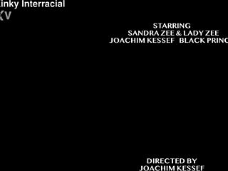 ساندرا زي وليدي زي التوأم يشتهيان أزبار سوداء في جلسة مص عميق جامحة