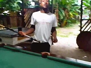 Motivating aspiring porn stars with bodybuilding tips