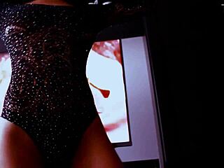 Young amateur dances with breasts exposed