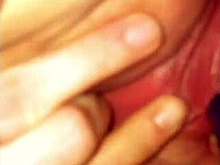 i fingered my wife until she squirted