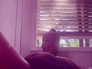 Harley Harper Squirts From Her Big Pussy