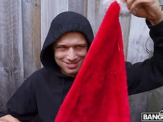 dick steals christmas in parody adventure