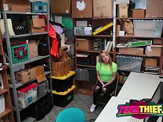 Sexy teen gets banged by stranger in doggystyle