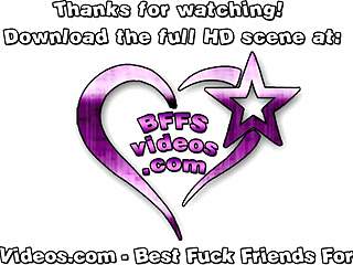 Félénk Emma Starletto vad négyes örömöt fedez fel barátaival