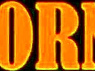 Pamela necesitaba ayuda dinero para estudios, ahora gime en orgasmo