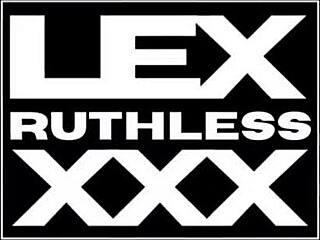 Pornstar On Demand Fyff Delivers Kitchen Action With Tattoos And Kissing