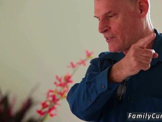 ugh, webcam fun with teens, boss’s stepdaughter, so wrong