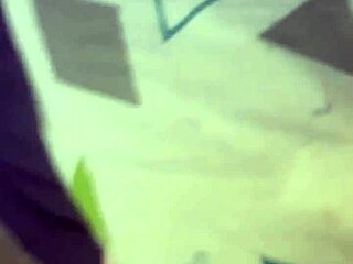 Justin fucks taboo milf Niki in interracial webcam session!