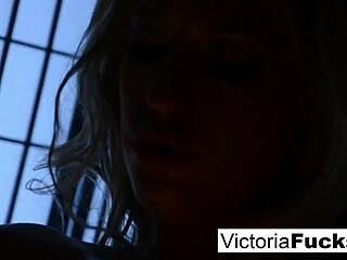 victoria white shows long legs great ass masturbation