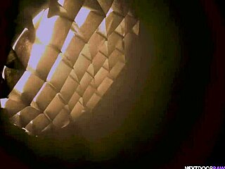 Cara, eu amo os gozadas do NextDoorRaw, tipo o top 10 de 2020 com caras musculosos dedando e metendo sem camisinha de quatro!