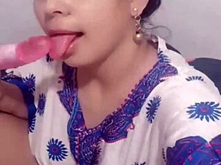 Latina amateur seeks man for blowjob pleasure